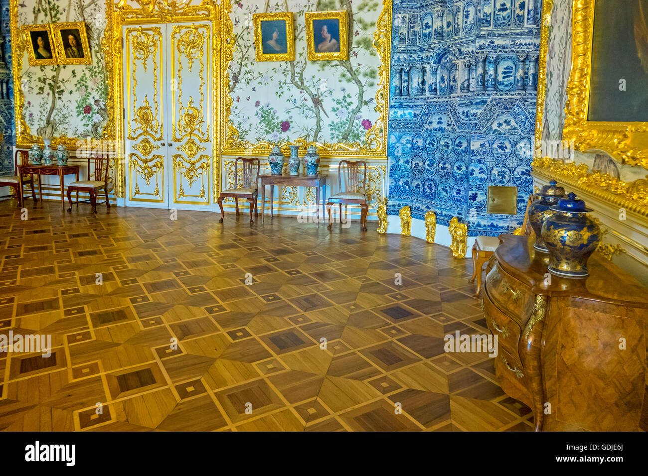 The Chinese Drawing Room Catherine Palace Pushkin St Petersburg Russia Stock Photo