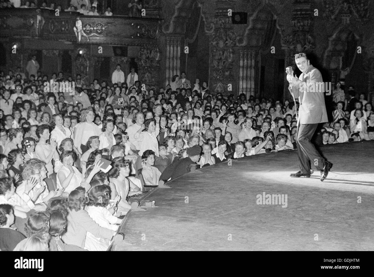 Elvis Presley in concert at the Fox Theater, Detroit, Michigan, May 25, 1956. Stock Photo