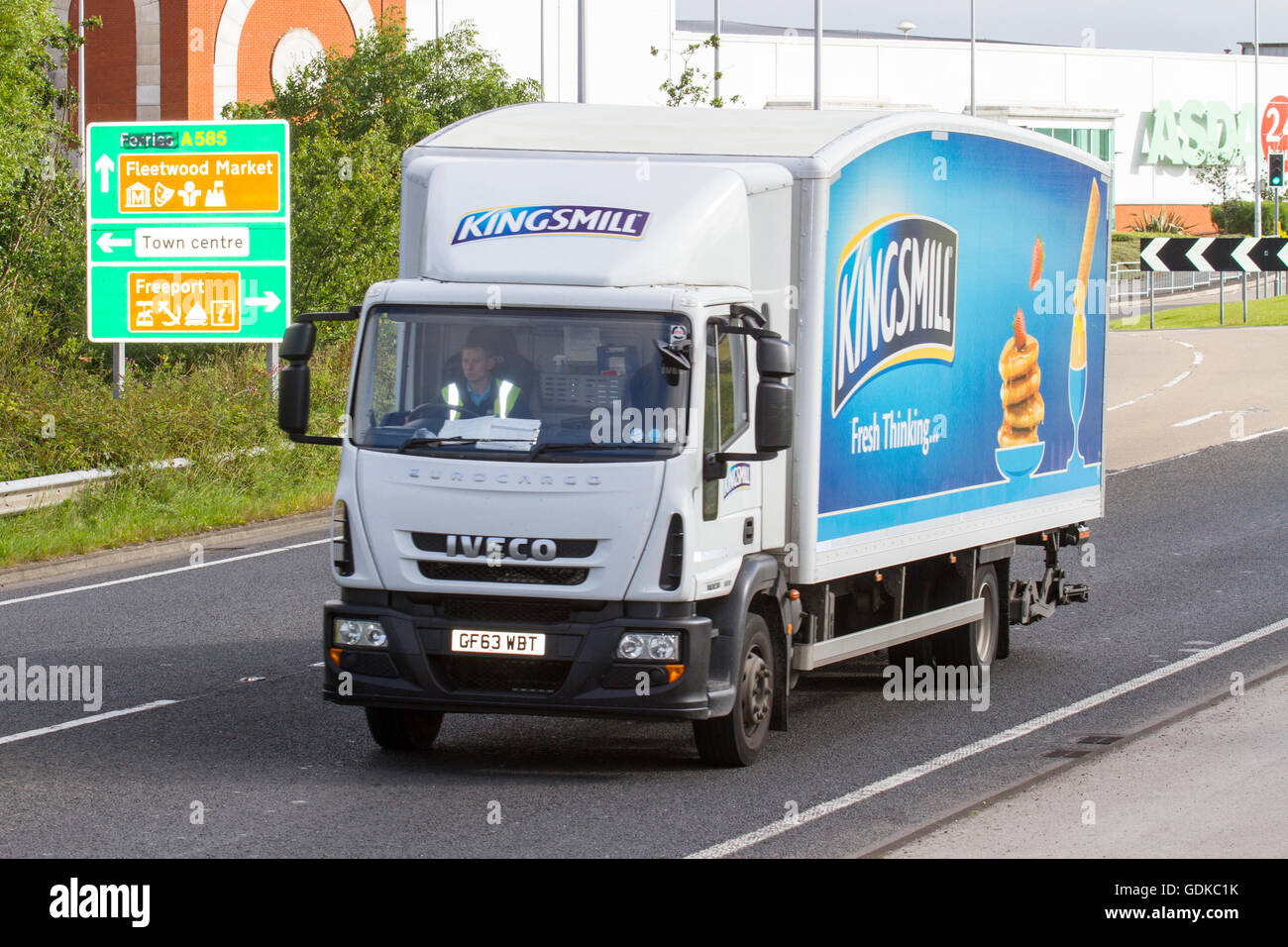 Bread delivery lorry hires stock photography and images Alamy