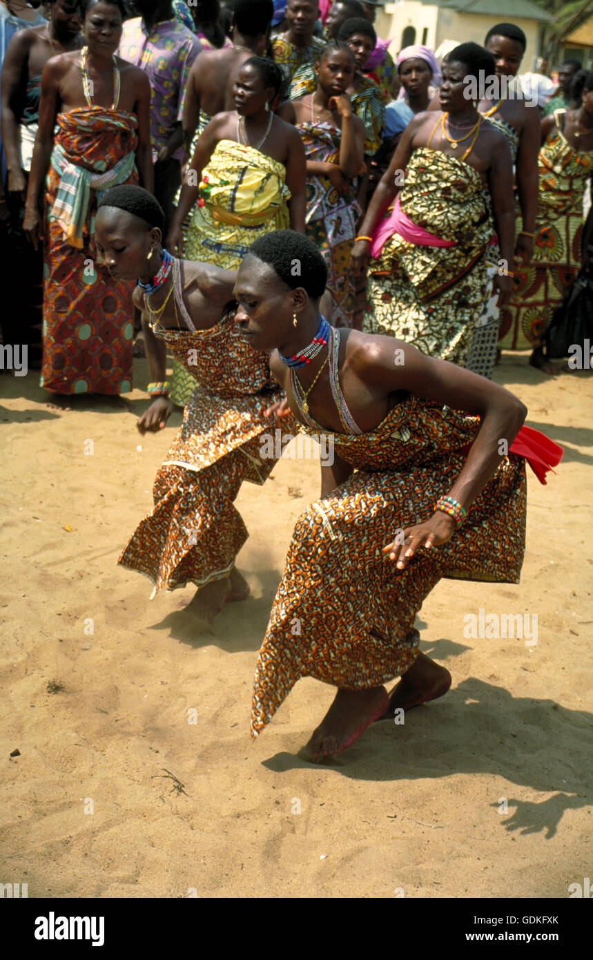 Voodoo ceremony in benin west hi-res stock photography and images - Alamy