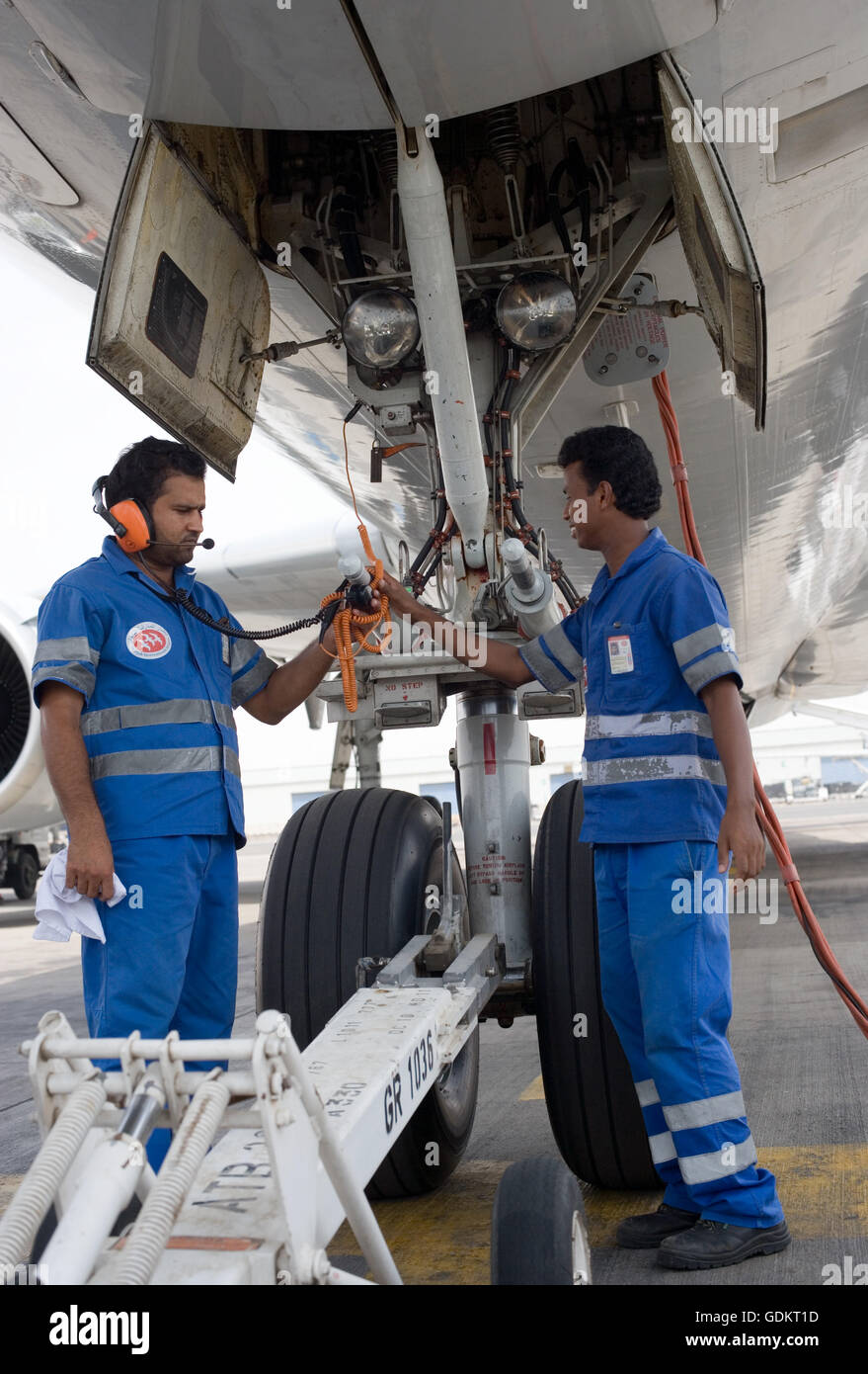 Sharjah Airport Hi-res Stock Photography And Images - Alamy