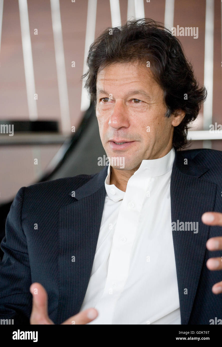 Imran khan hi-res stock photography and images - Alamy
