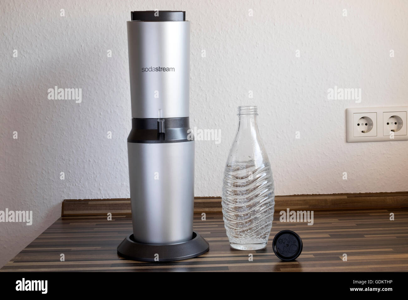 Sodastream hi-res stock photography and images - Alamy