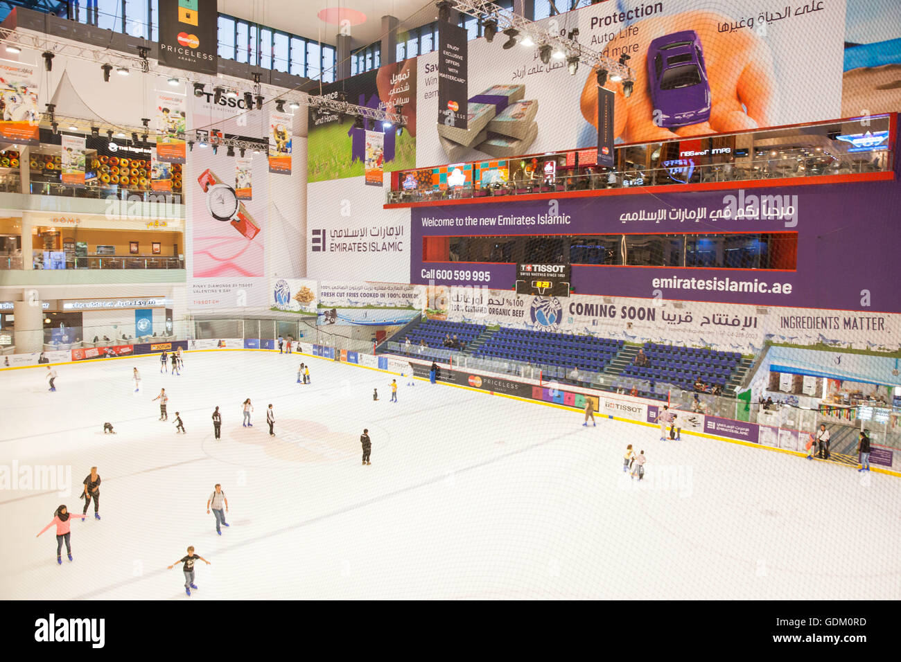 Ice Rink at Dubai Mall, Dubai, UAE Stock Photo Alamy