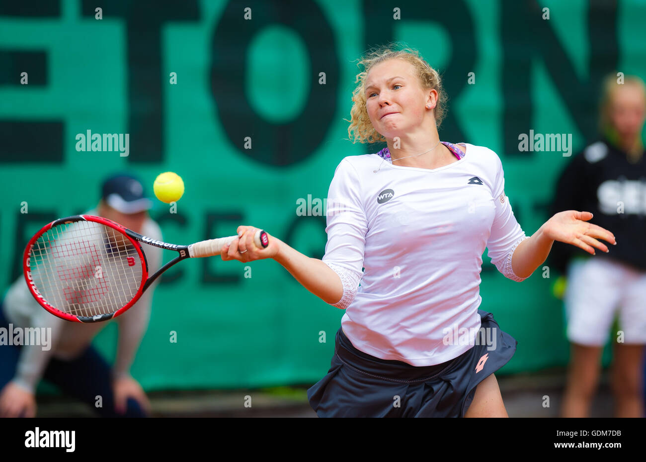 Bastad, Sweden. 18 July, 2016. Katerina Siniakova in action at the 2016 Ericsson Open WTA International tennis tournament Credit:  Jimmie48 Photography/Alamy Live News Stock Photo