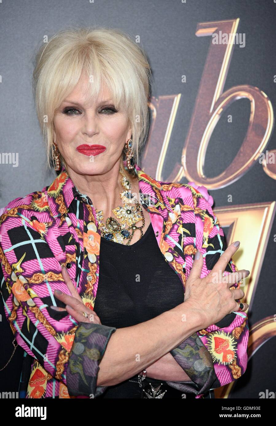 Joanna lumley absolutely fabulous hires stock photography and images