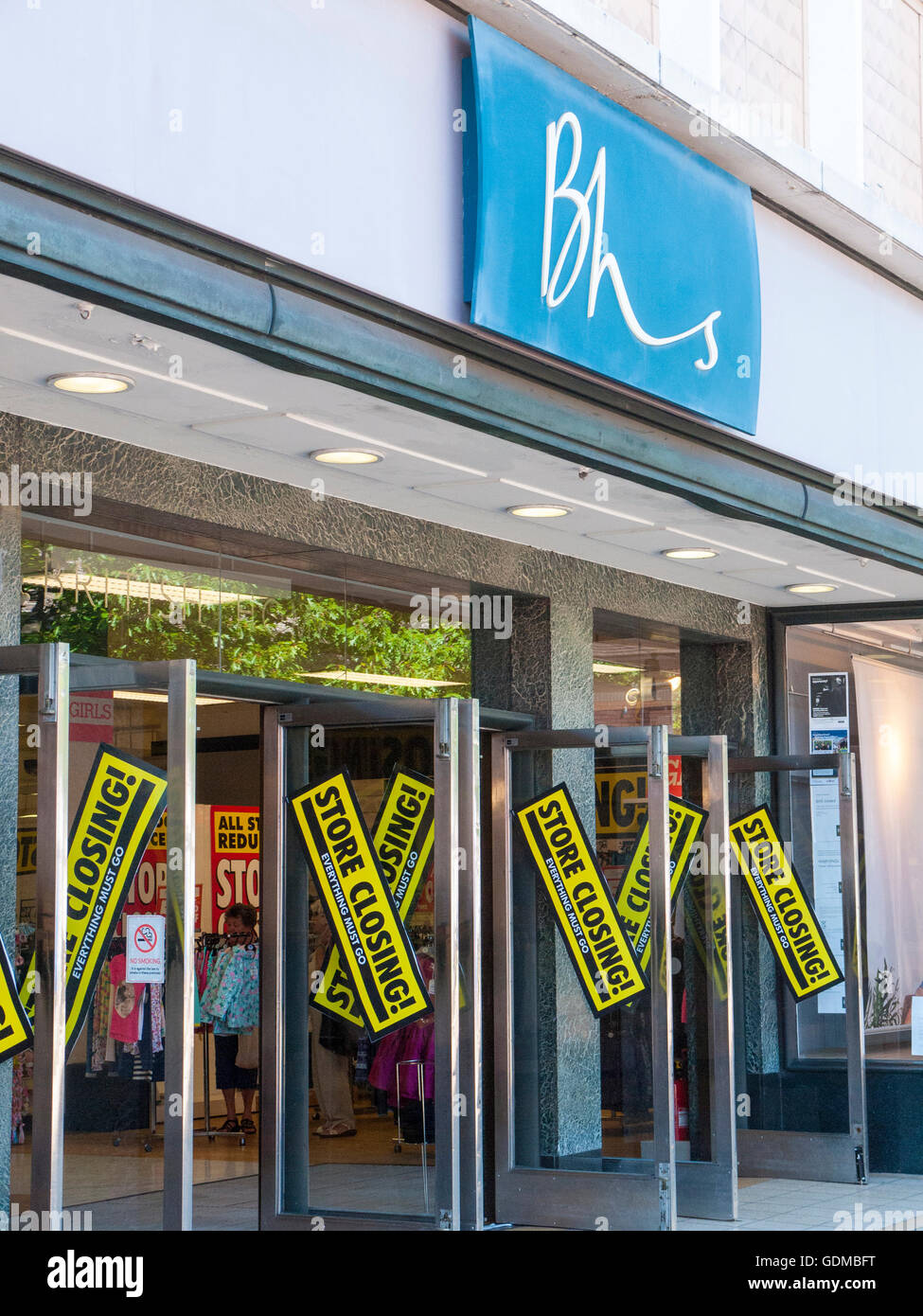 Bhs doors hi-res stock photography and images - Alamy