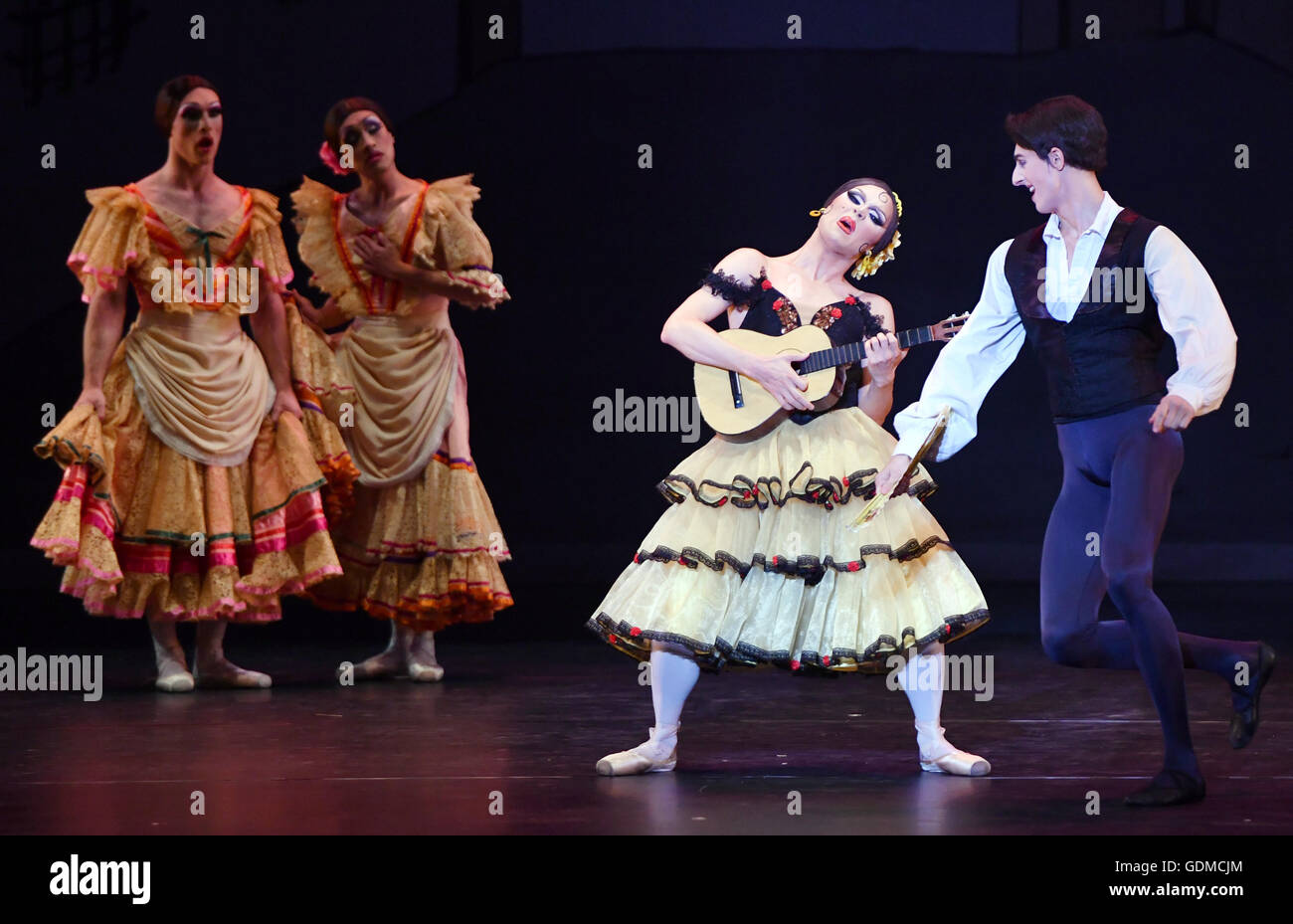 Berlin, Germany. 19th July, 2016. Male ballet dancers of the ballet