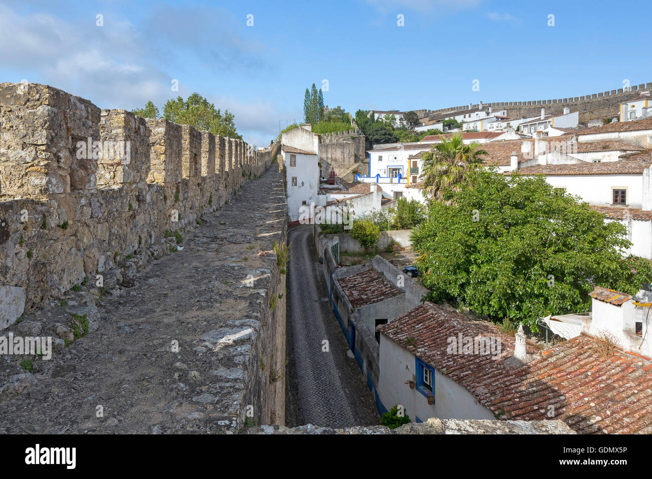 Medieval ramparts hi-res stock photography and images - Alamy