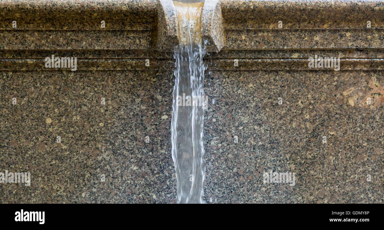 detail of a NYC water fountain Stock Photo Alamy