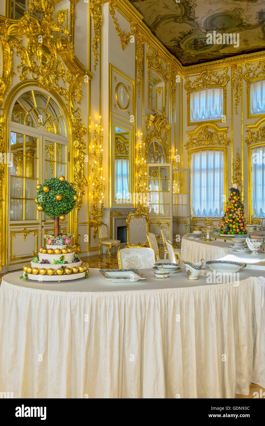 A Reception Room At Catherine Palace Pushkin St Petersburg Russia Stock Photo