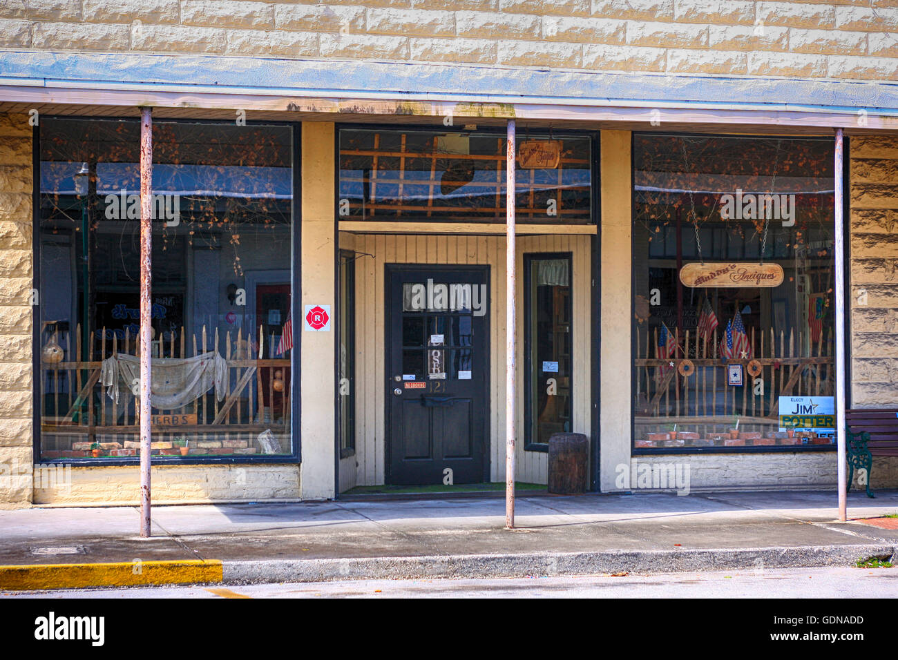 One of the many antique store on Oak Street in this famous Florida city of Arcadia Stock Photo