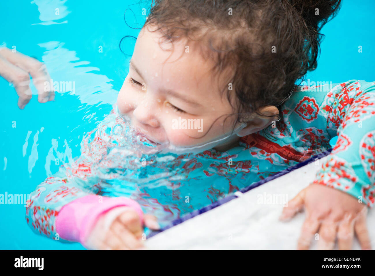 Swimming bubbles hires stock photography and images Alamy