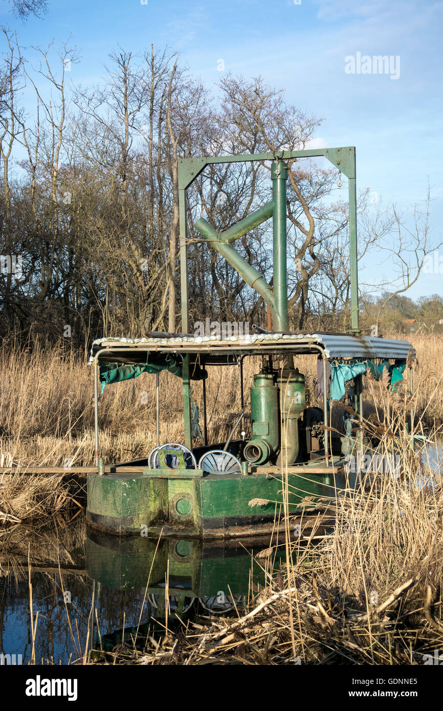 Best Reed Cutting Machine Steam powered reed cutting machine, Bure Marshes, Norfolk Stock Photo ...