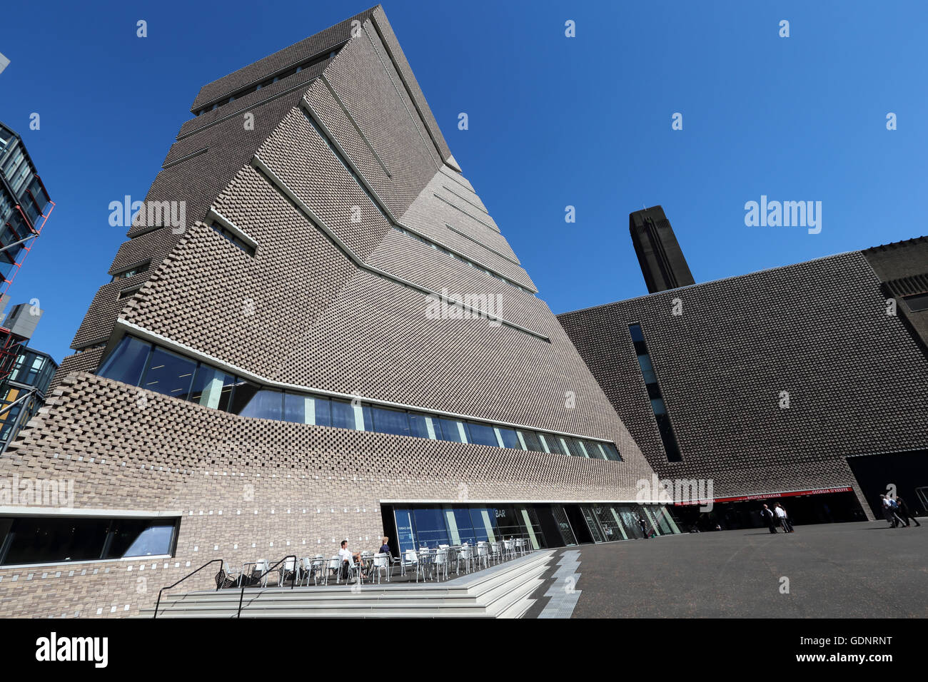 The Switch House a ten storey extension of the Tate Modern Art Gallery, London. Designed by Herzog & de Meuron, opened June 2016 Stock Photo