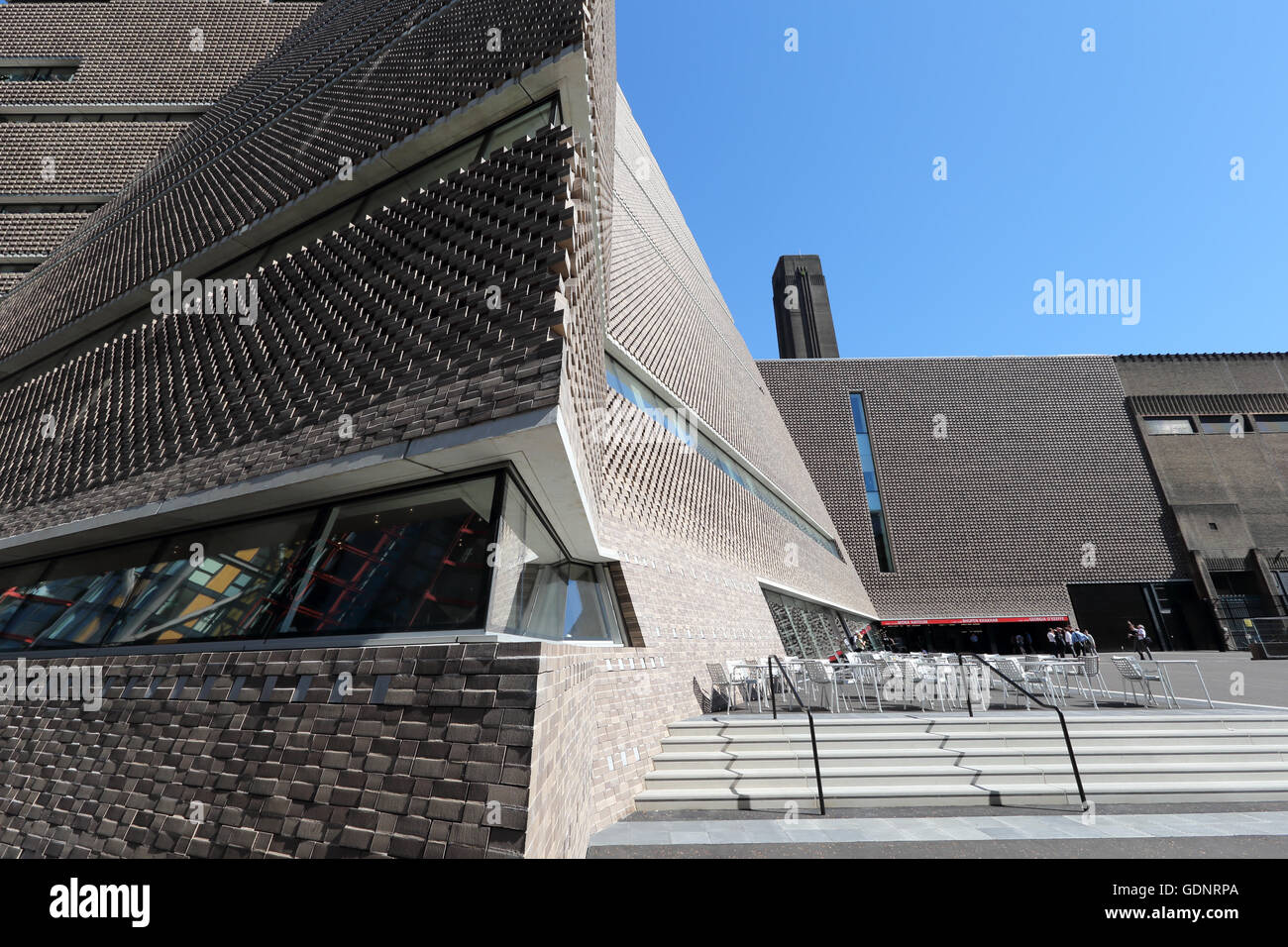 The Switch House a ten storey extension of the Tate Modern Art Gallery, London. Designed by Herzog & de Meuron, opened June 2016 Stock Photo