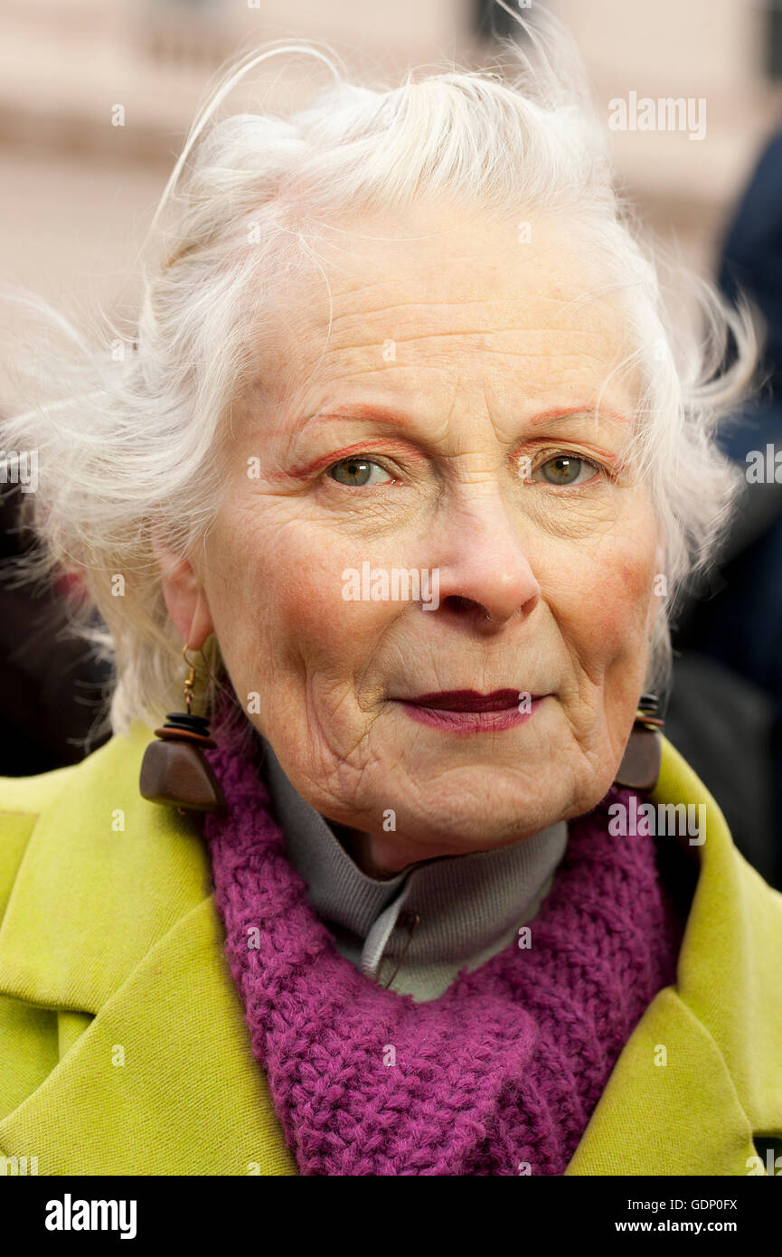 Kate Moss and Dame Vivienne Westwood arrive at Lou Lou's private members  club in Mayfair. It was the first time Kate had been pictured since she hit  the headlines for abusing staff