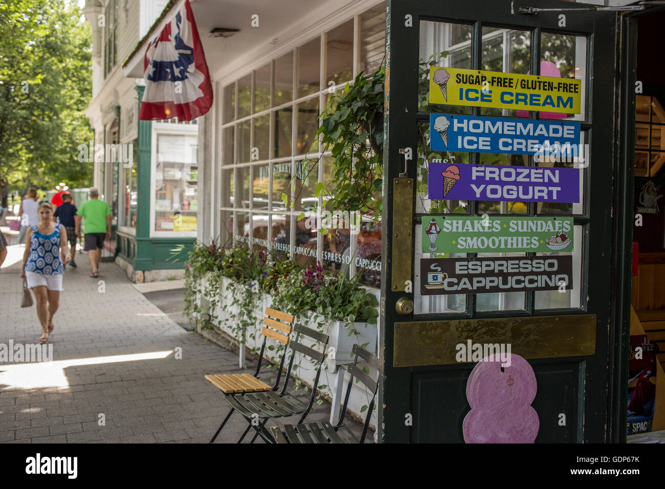 Main Street Cafe in Stockbridge, MA Stock Photo Alamy