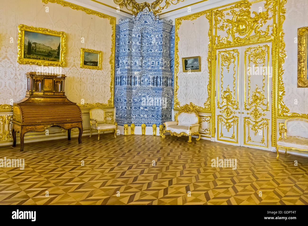 A Reception Room Catherine Palace Pushkin Saint Petersburg Russia Stock Photo