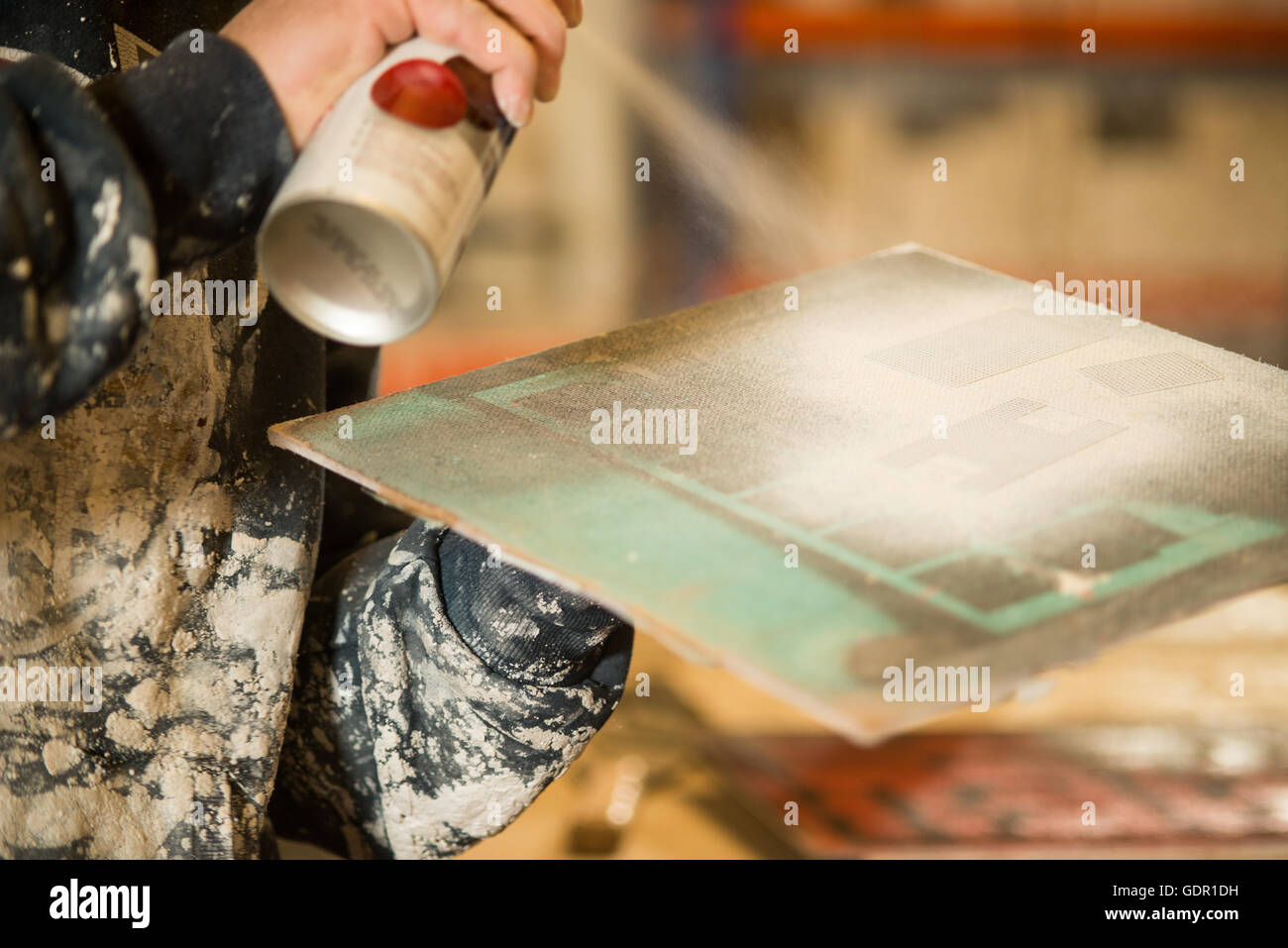 Aerosol spray hi-res stock photography and images - Alamy