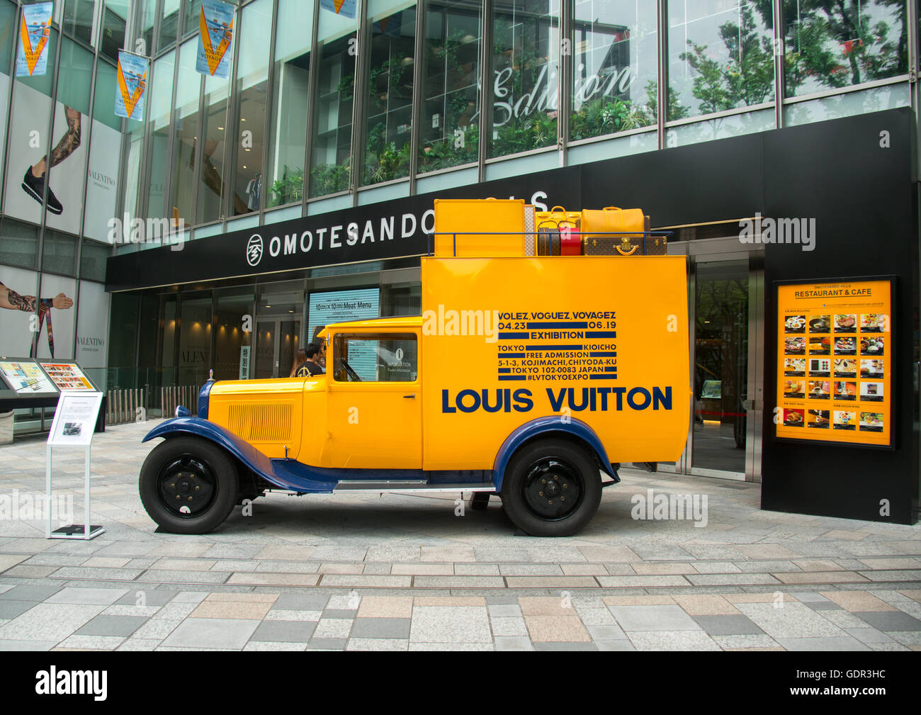 Louis vuitton vintage car in hi-res stock photography and images - Alamy
