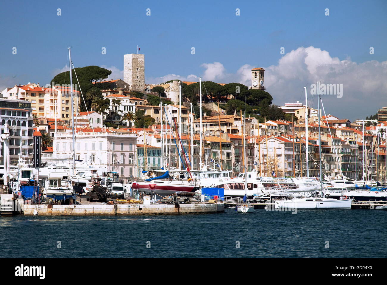 geography / travel, France, Cannes, marina and old town hill