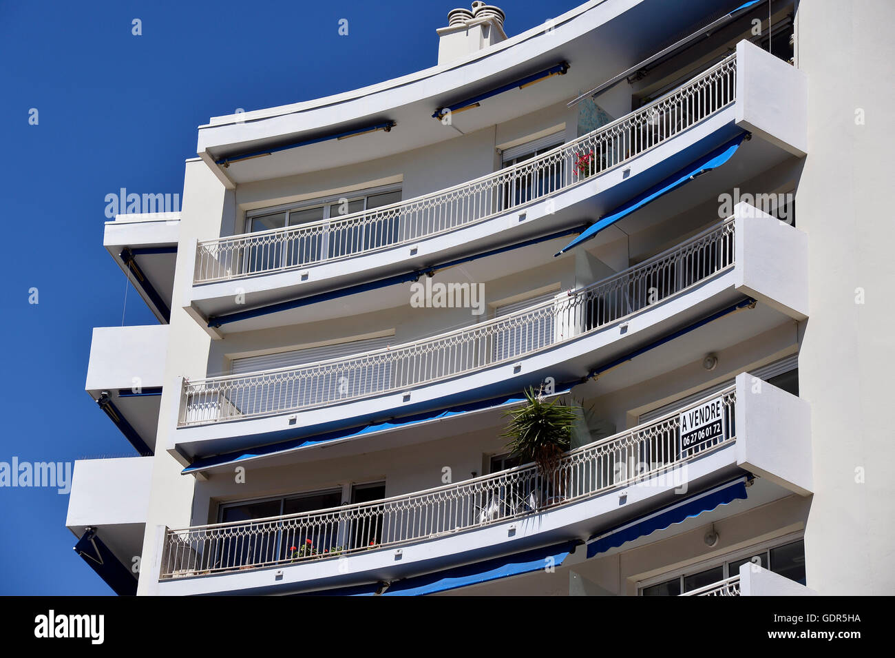 Flat for sale, Juan les pins, french riviera, france, apartment for sale Stock Photo