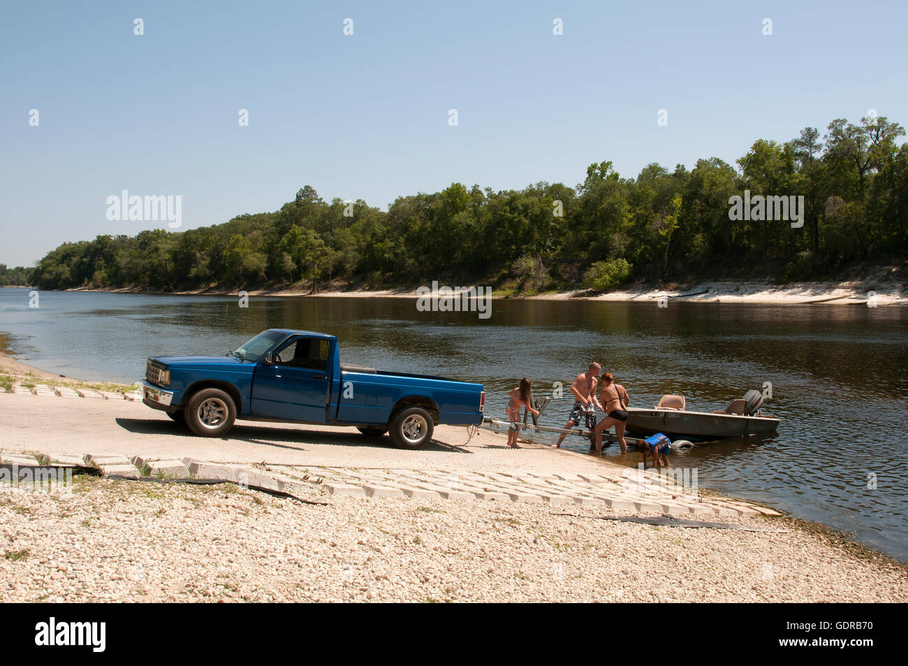 Family boating on the Swannee River in Florida USA Stock Photo