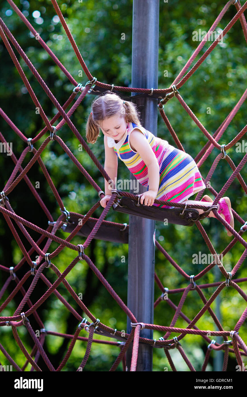 Kids Jump Rope Sunny High Resolution Stock Photography and Images - Alamy