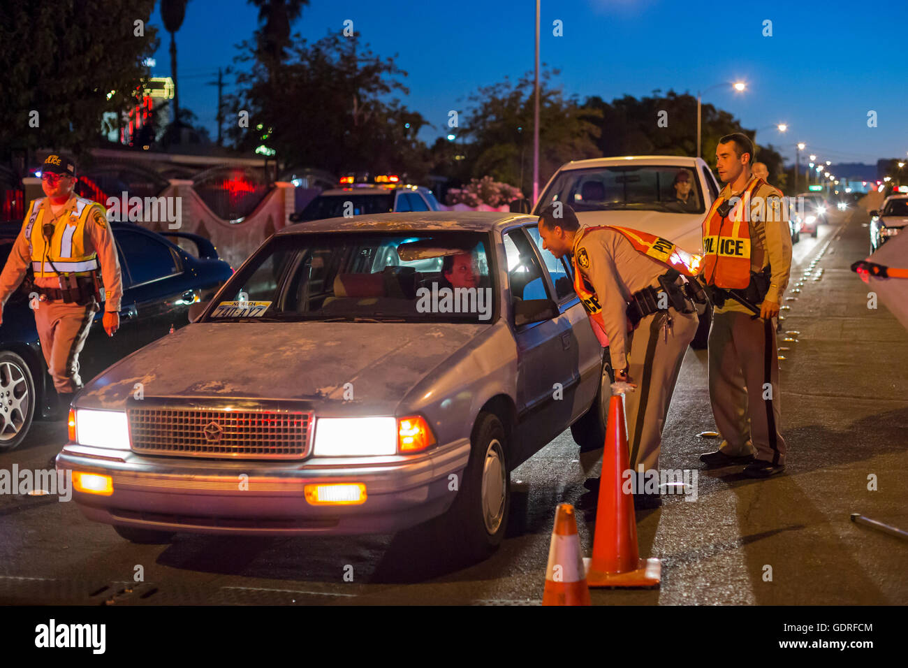 Sobriety checkpoint hires stock photography and images Alamy