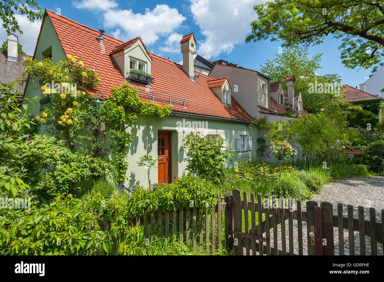 Munich houses hires stock photography and images Alamy