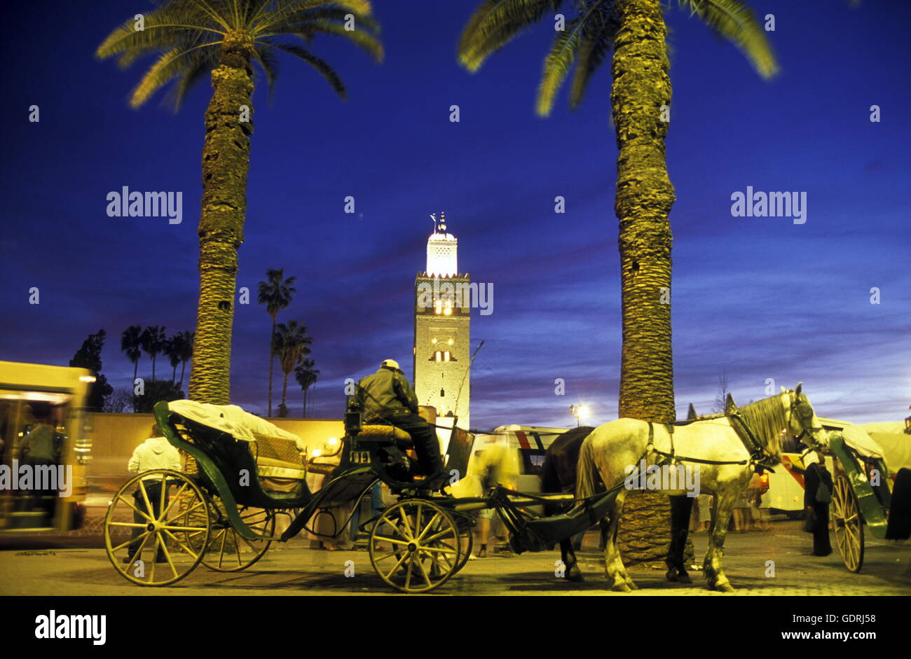 Marokkanische tracht hires stock photography and images Alamy