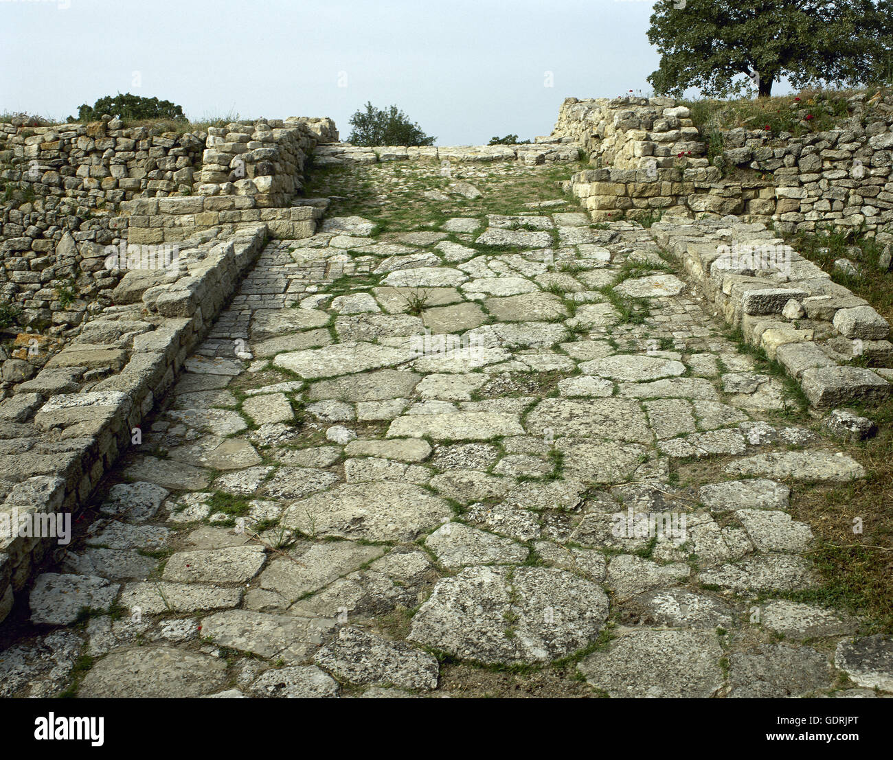 Troy. City of Asia Minor. Troy II stratum. (2.5002.300 BC). Bronze Age