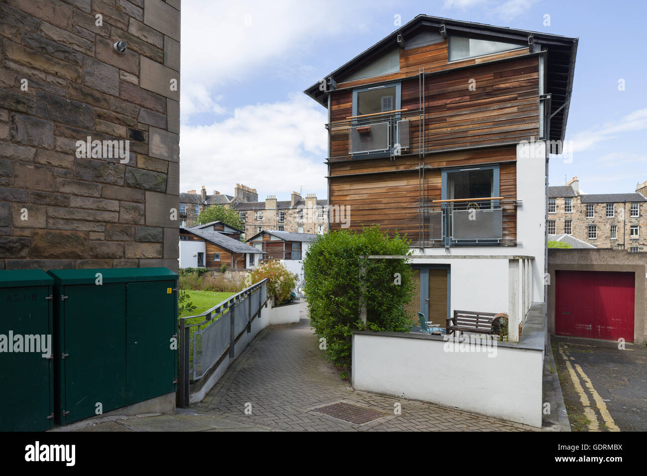 Groundbreaking contemporary housing in Edinburgh's New Town designed by