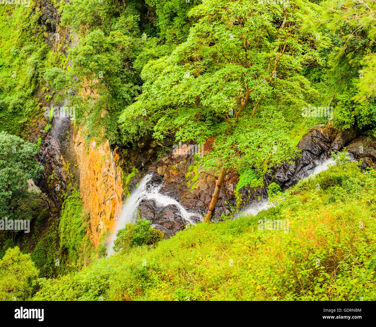 Vertical over water hires stock photography and images Alamy