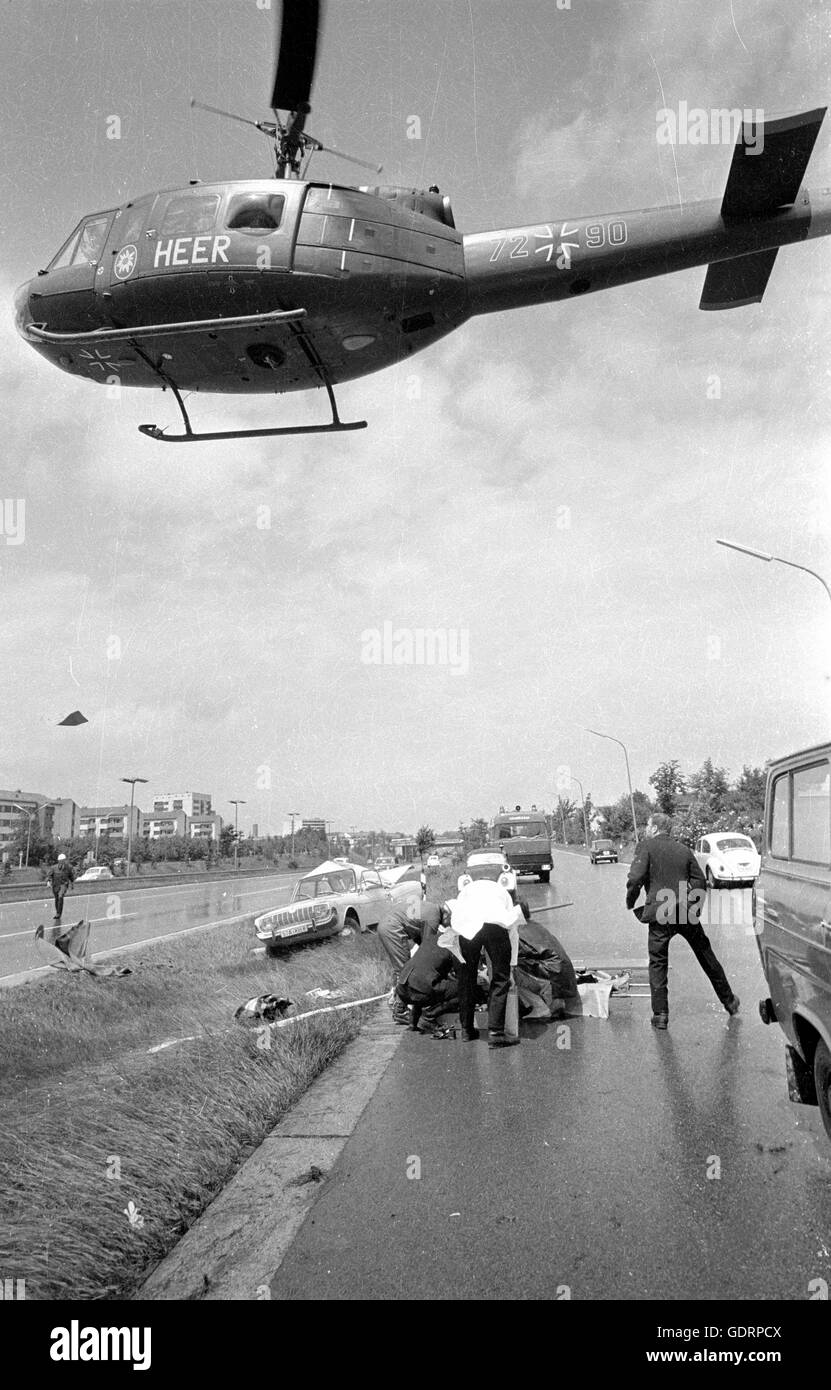 Rescue mission by helicopter near Munich, 1981 Stock Photo