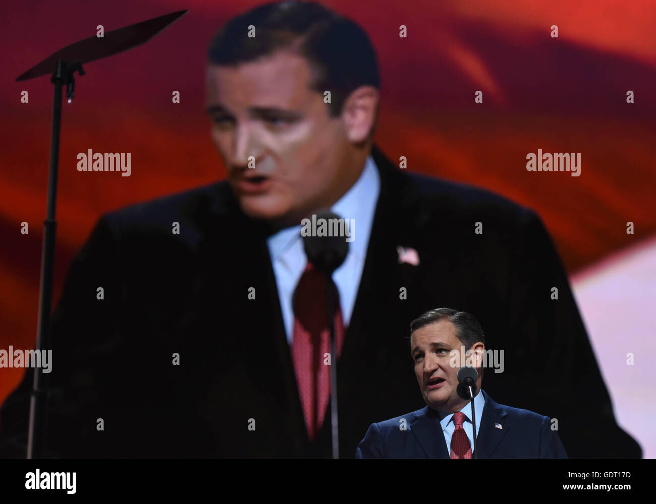Cleveland, USA. 20th July, 2016. Senator Ted Cruz of Texas, Donald Trump's former rival, speaks on the third day of the Republican National Convention in Cleveland, Ohio, the United States, July 20, 2016. Credit:  Yin Bogu/Xinhua/Alamy Live News Stock Photo