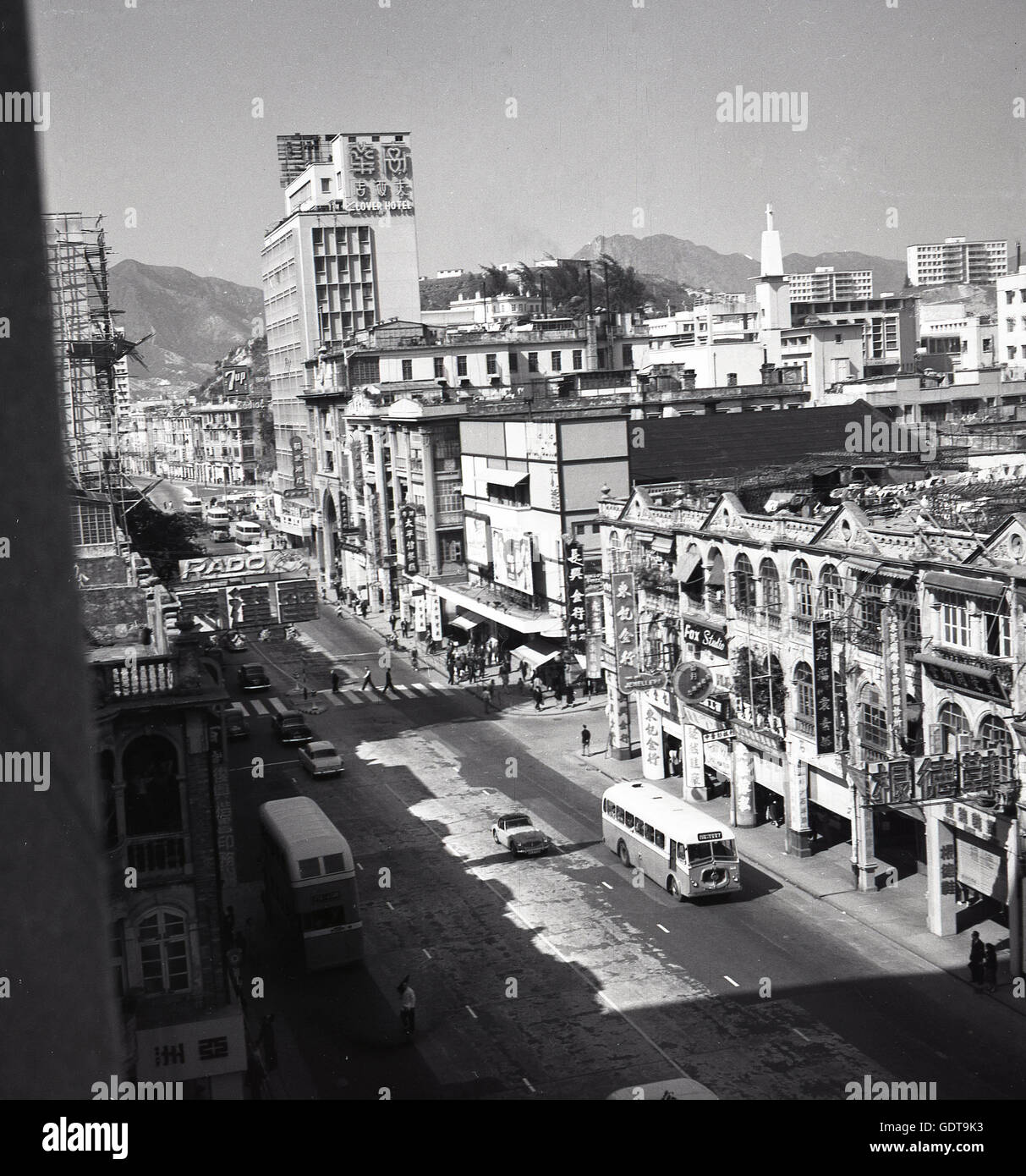 香港照相册　Photo Hong Kong, 1950&#39;s-1970&#39;s 1950's old Hong Kong by Fan Ho (b1937 何藩) | Hong kong