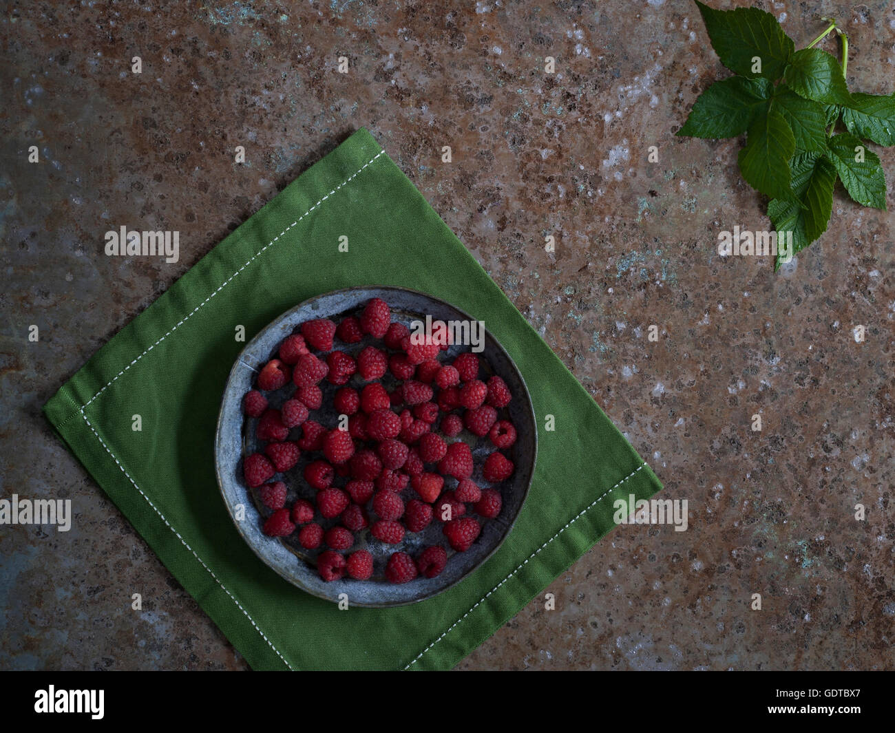 Raspberry rust hi-res stock photography and images - Alamy