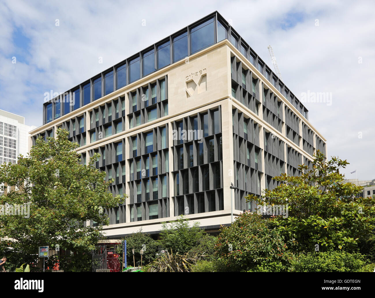 Exterior view of the new Citizen M Hotel at Tower Hill in the City of London. A trendy new hotel opposite the Tower of London Stock Photo