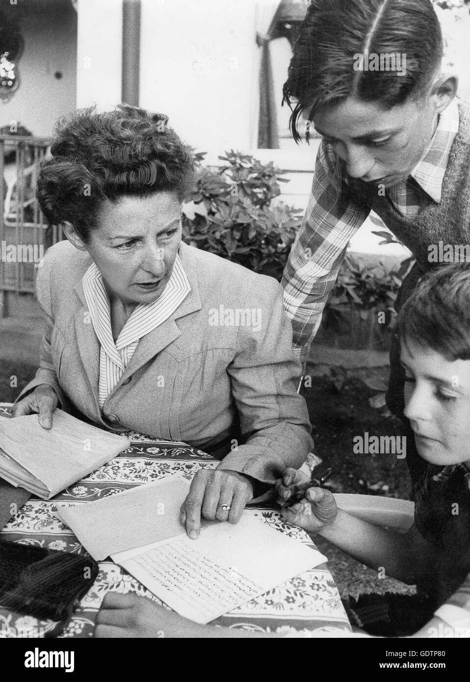 Margarete Speer with her sons Stock Photo