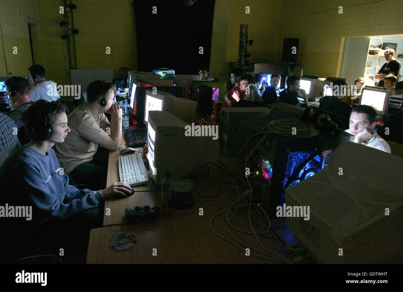 Lan Party Computer Stock Photos & Lan Party Computer Stock ...