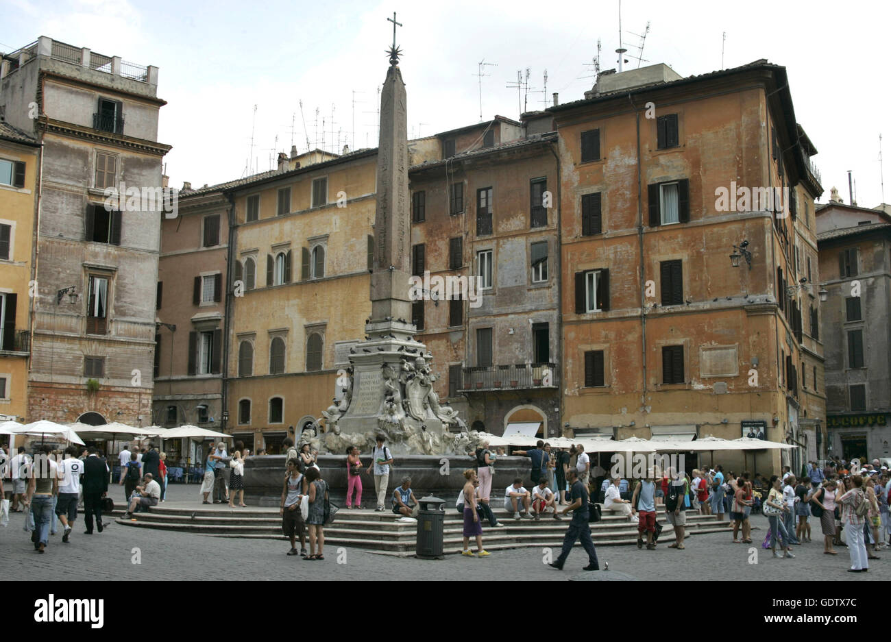 Piazza della Rotonda Stock Photo Alamy