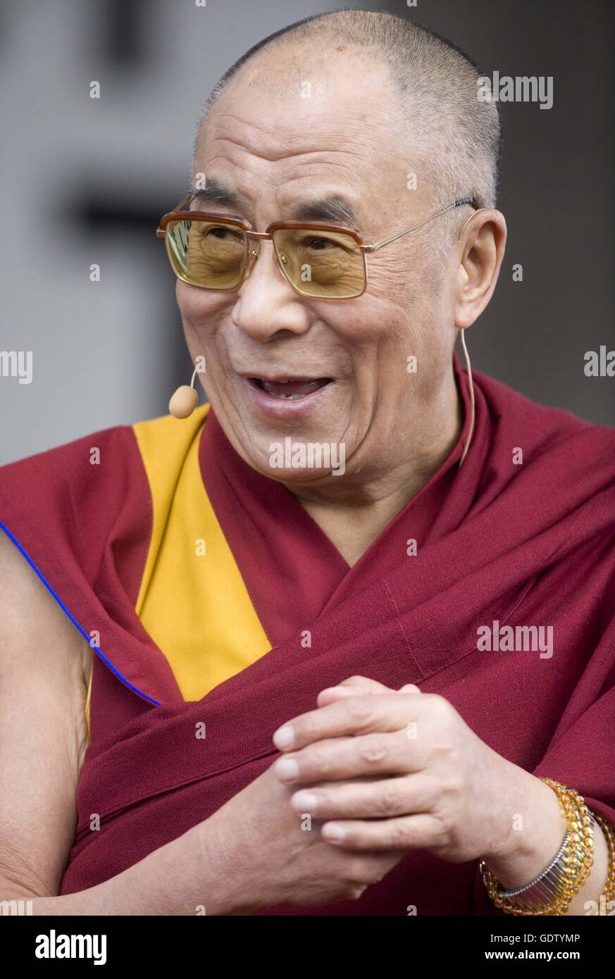 The Dalai Lama Stock Photo Alamy