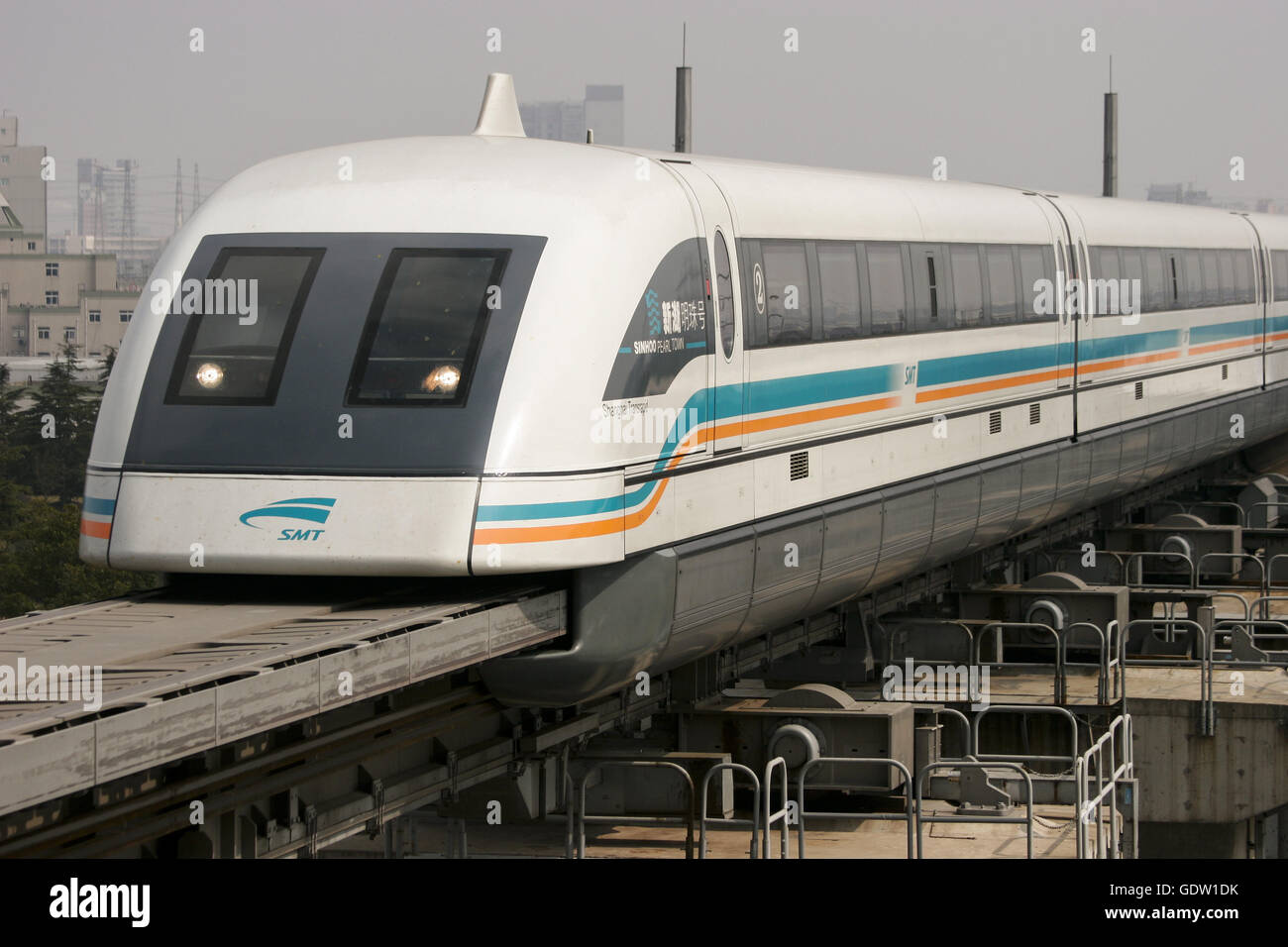 A maglev train from Shanghai International airport approach the station ...