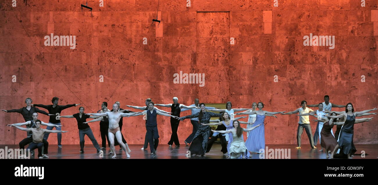 'Dido and Aeneas', choreography: Sasha Waltz Stock Photo