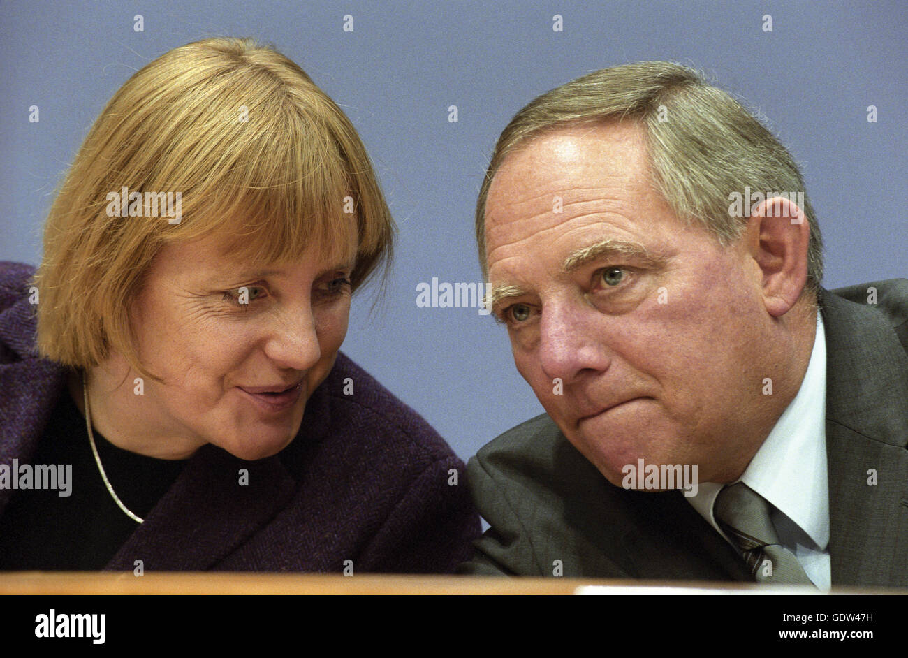 Angela merkel 2001 hires stock photography and images Alamy