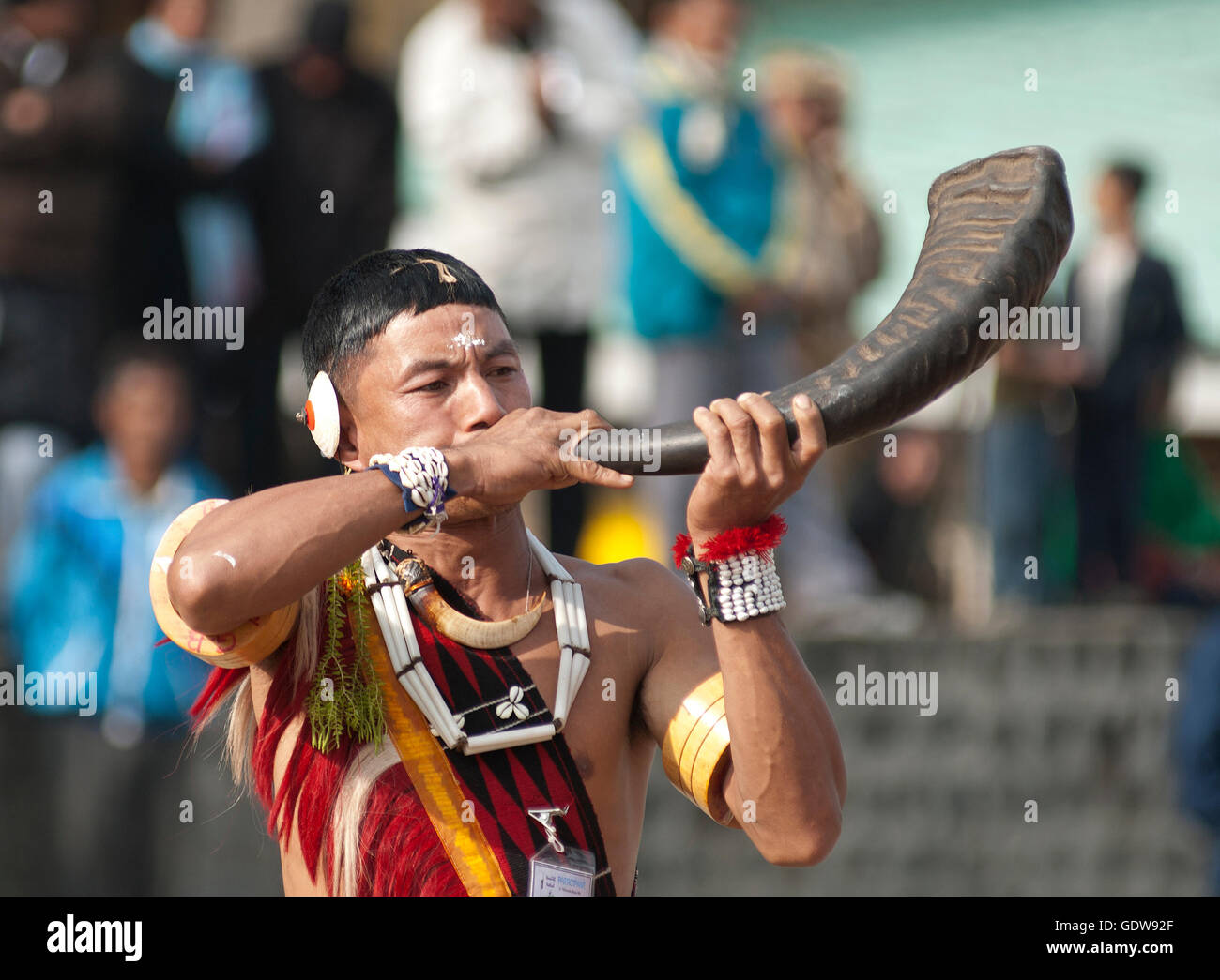 Blowing horn hires stock photography and images Alamy