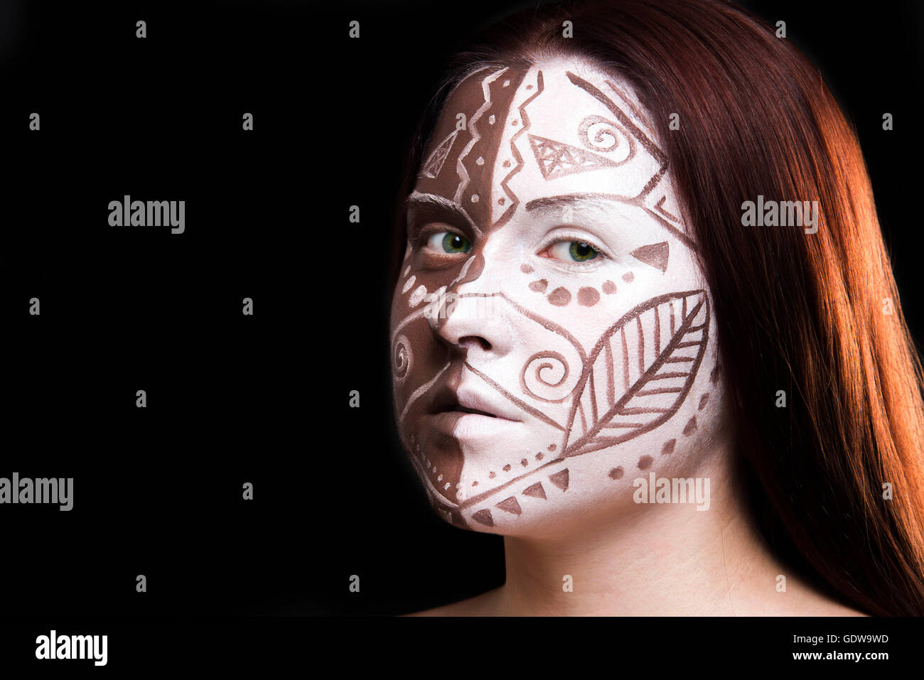 Tribal facepaint hi-res stock photography and images - Alamy