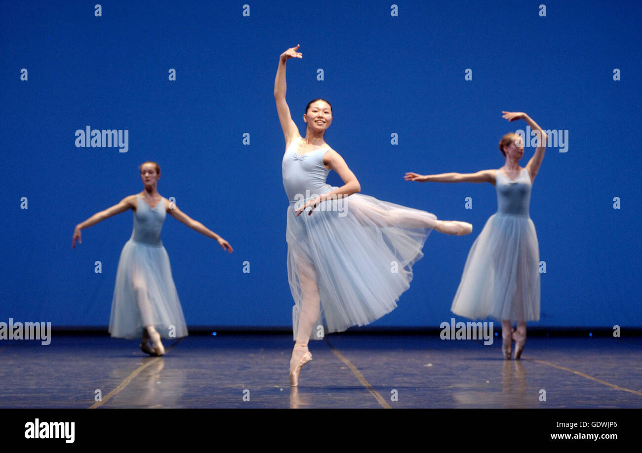 Gala 2007 State Ballet School of Berlin Stock Photo Alamy